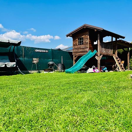 Ferienwohnung Piemonti Bešeňová Exterior foto