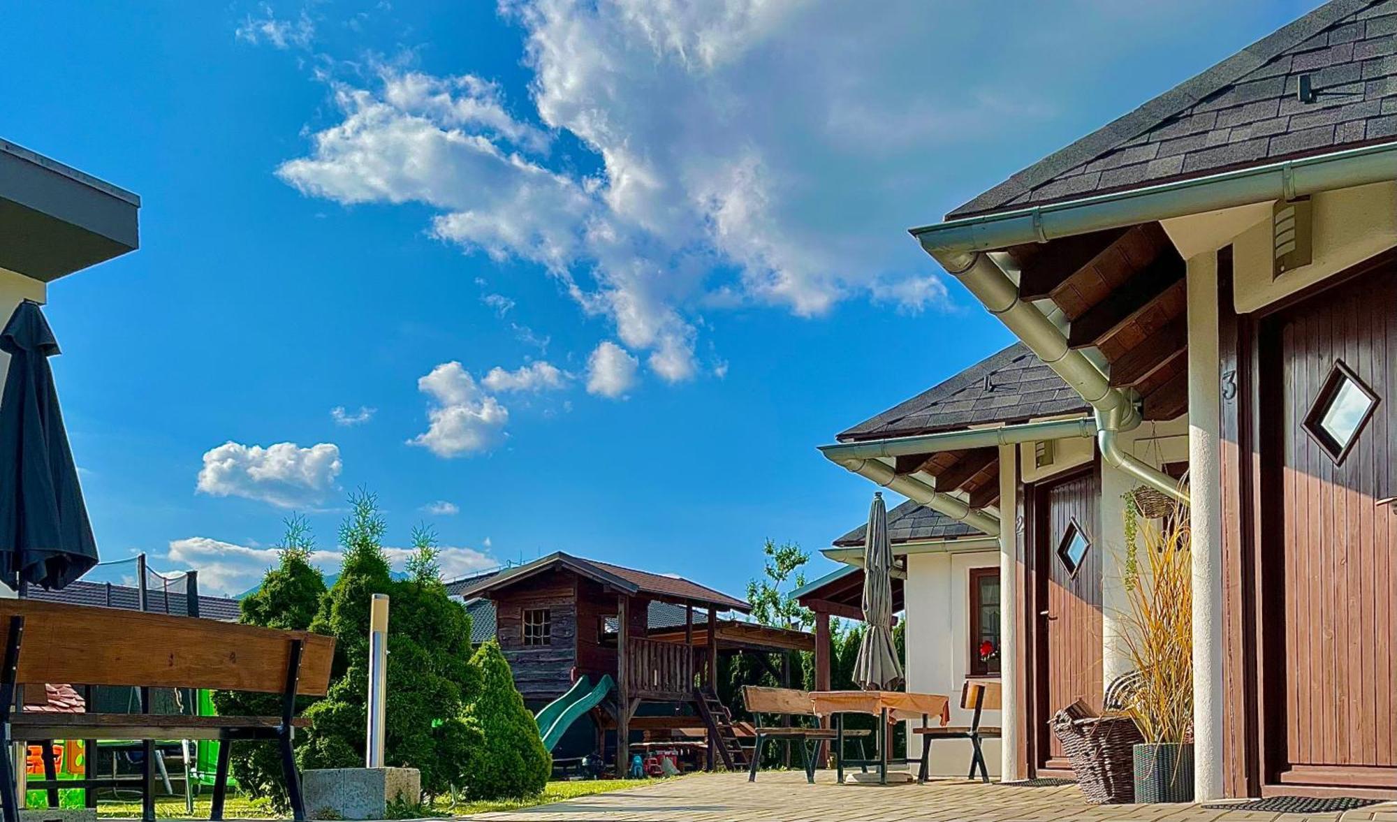 Ferienwohnung Piemonti Bešeňová Exterior foto